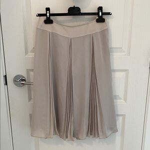 Elegant Cream Pleated Skirt